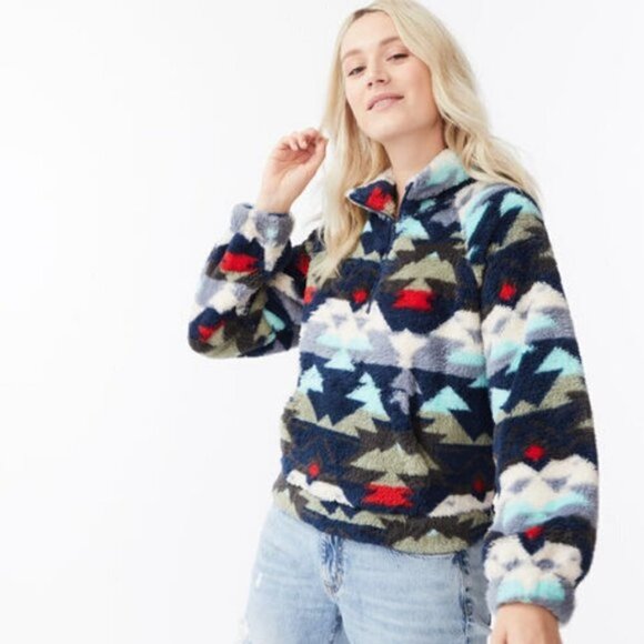 Aeropostale Printed Sherpa Fleece Half-Zip Pullover - Picture 5 of 10